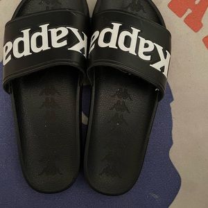 Men’s kappa slippers size 8